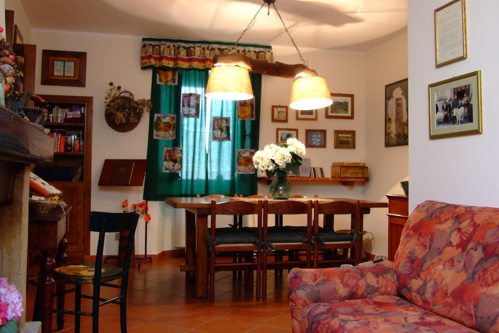 Il Sorriso Dei Monti Bed and Breakfast Orvinio Buitenkant foto