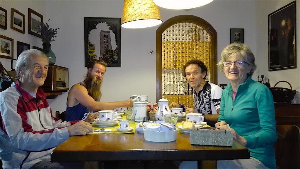 Il Sorriso Dei Monti Bed and Breakfast Orvinio Buitenkant foto